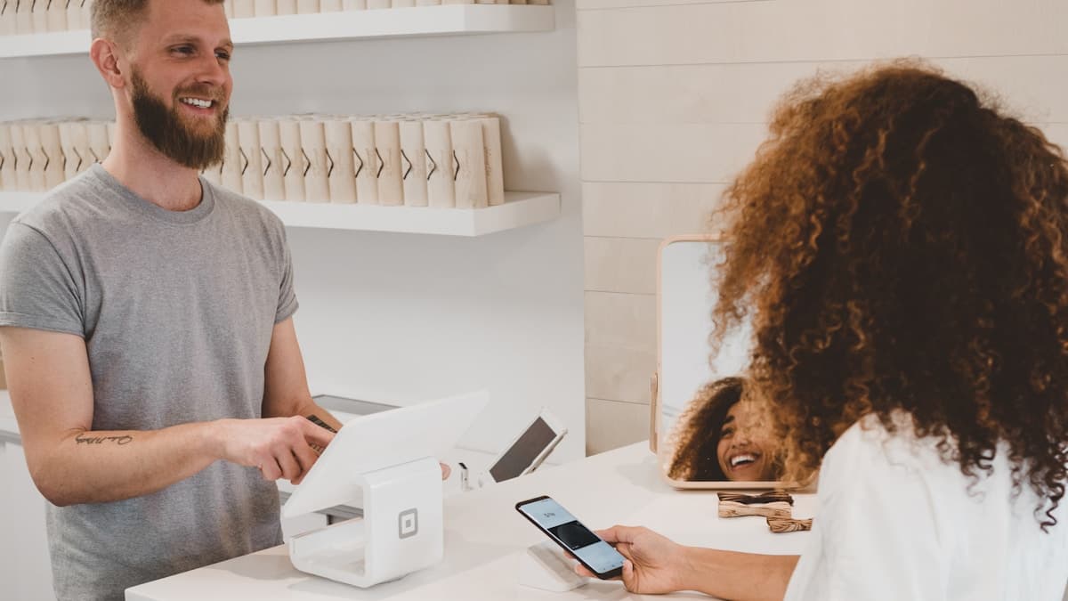 The Evolution of E-commerce in the Next Decade The Evolution of E-commerce in the Next Decade